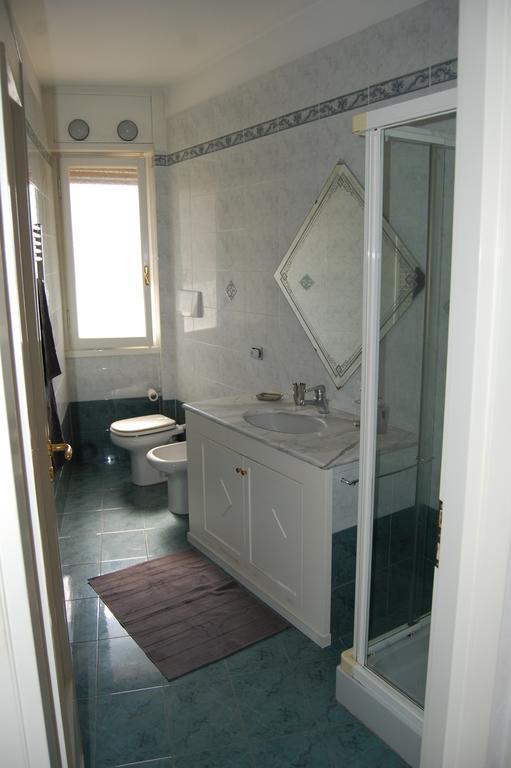 Casa di Niky Apartment Sanremo Bagian luar foto